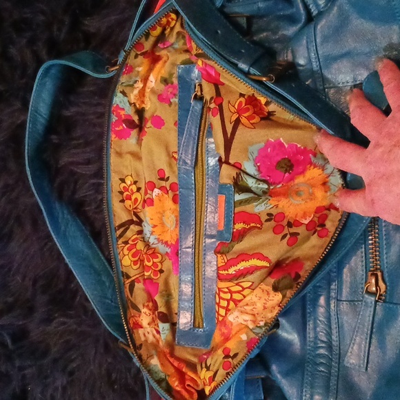 Latico blue leather purse - Picture 2 of 10